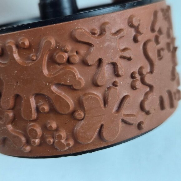 Stampin Around Rollagraph Handle and 10 Assorted Stamps to Fit - Picture 7 of 16